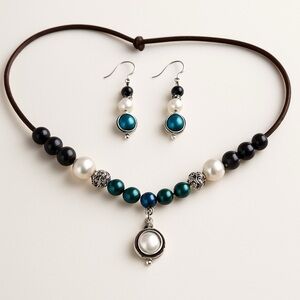 Elegant Pearl and Bead Jewelry Set